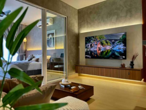 Quill Residence Luxury 3Pax Designer Suite by Hausome